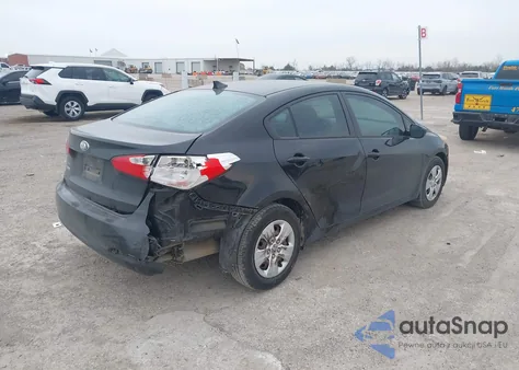 2016 Kia Forte Lx z USA, uszkodzony, nr VIN KNAFK4A62G5484178